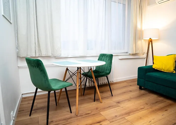 Family Old Town Apartment